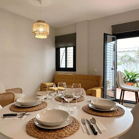 Apartamento-Pension El Trianero Junto Al Rio Sevilla Eksteriør billede