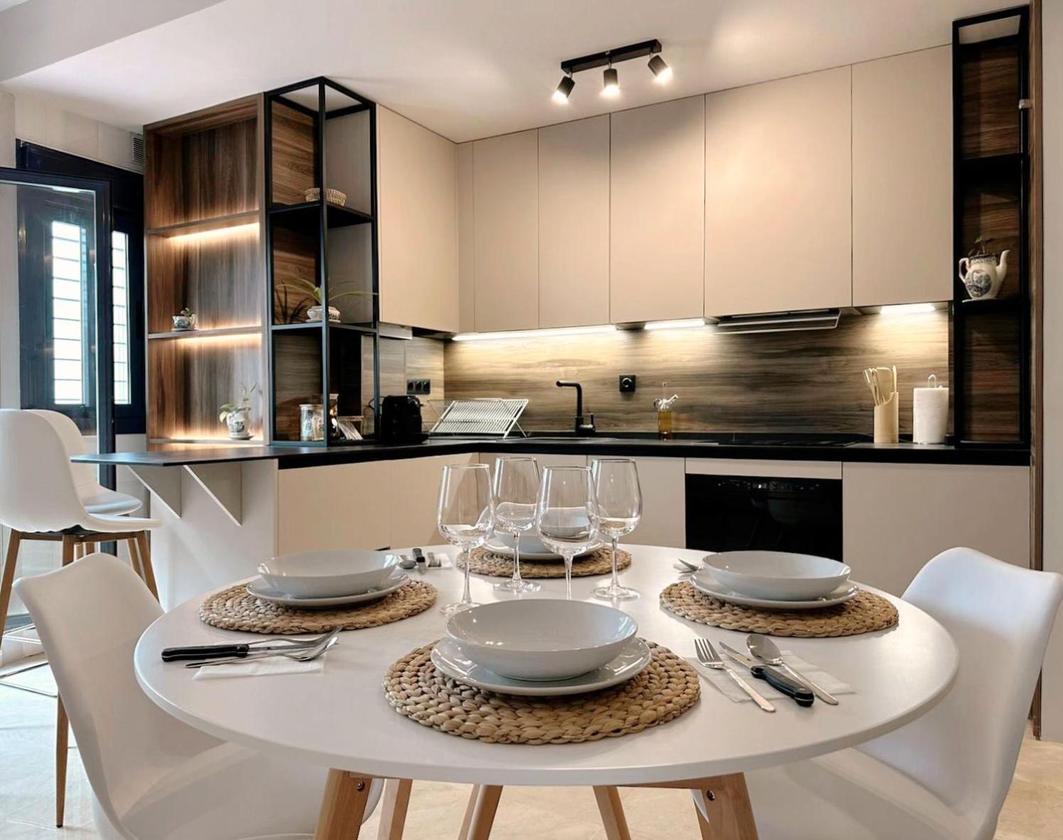 Apartamento-Pension El Trianero Junto Al Rio Sevilla Eksteriør billede